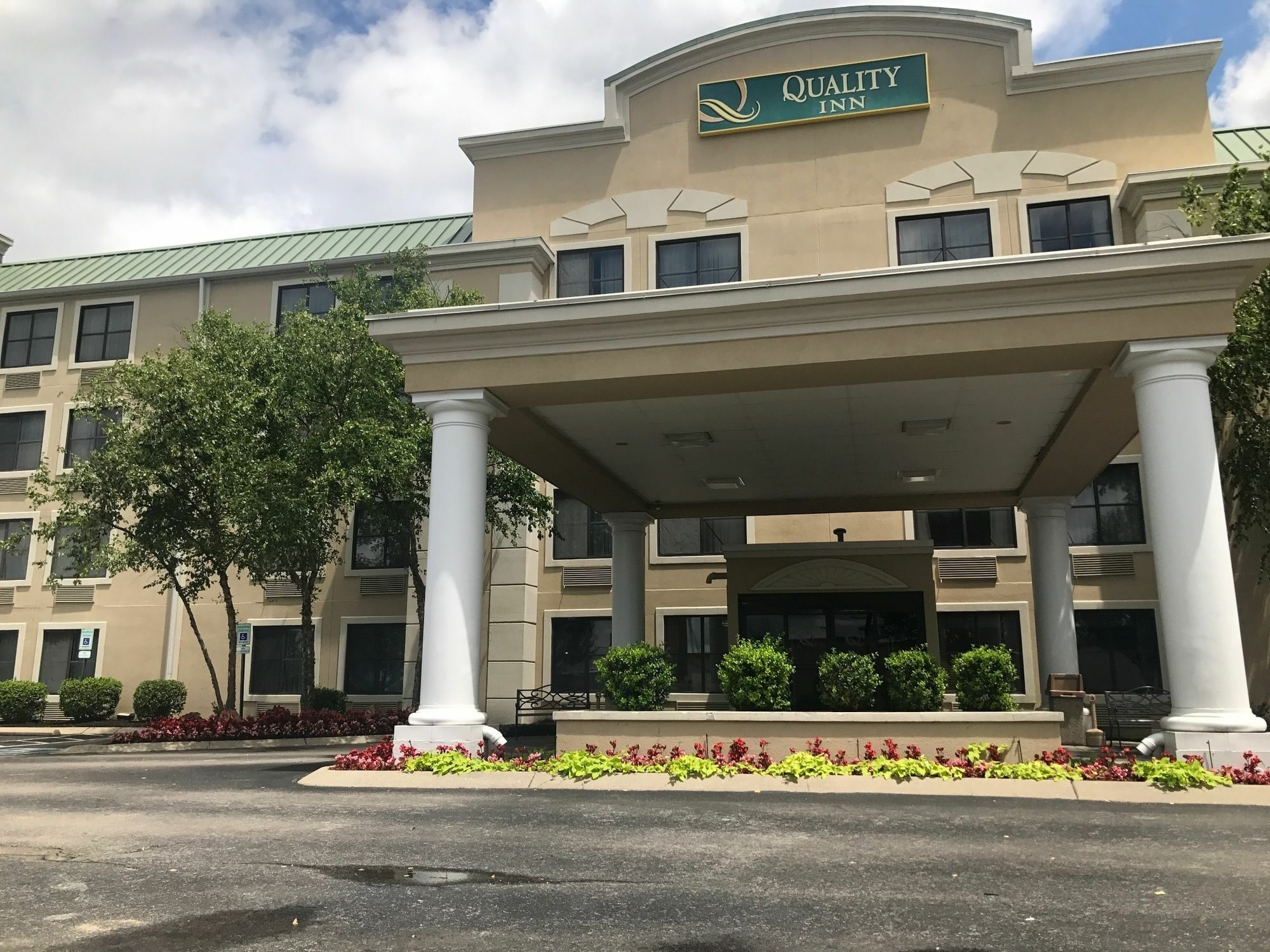 Quality Inn Murfreesboro-University Area Zewnętrze zdjęcie